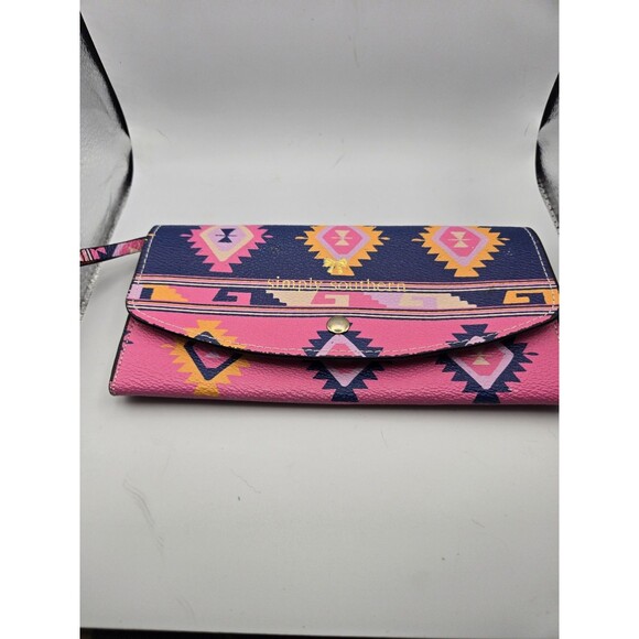 womens simply southern wallet - Picture 1 of 3